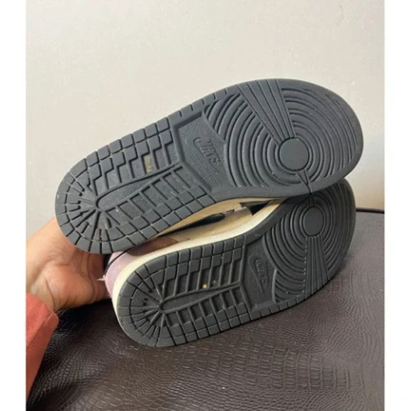 NIKE Jordan 1 Mid SE Zen Master - Picture 7 of 8